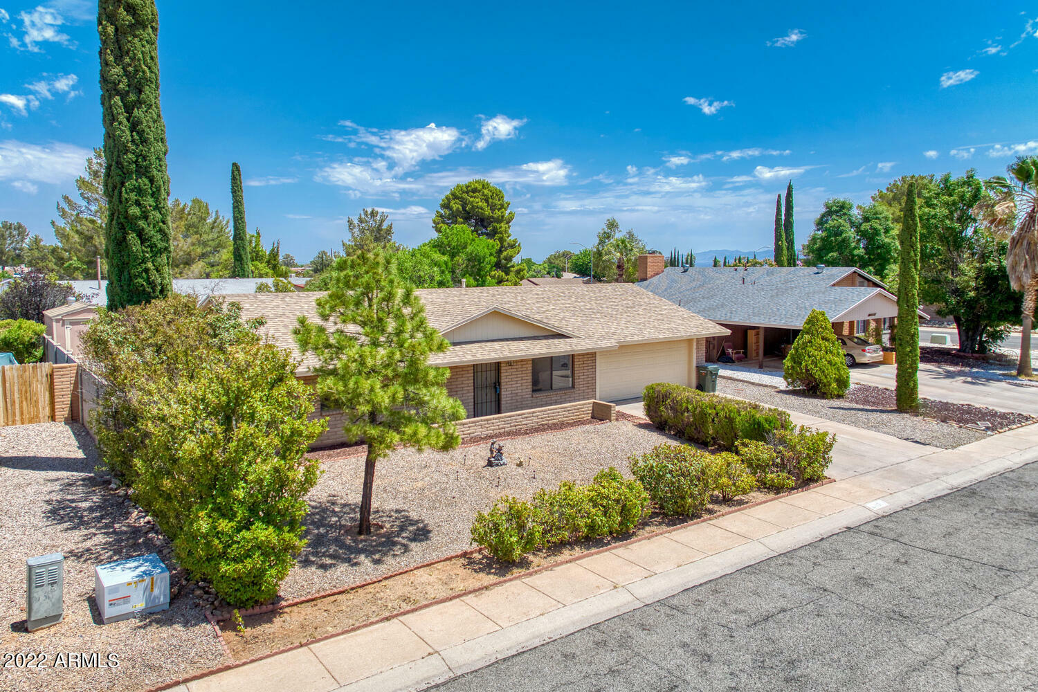 Property Photo: 1131 Acacia Drive AZ 85635