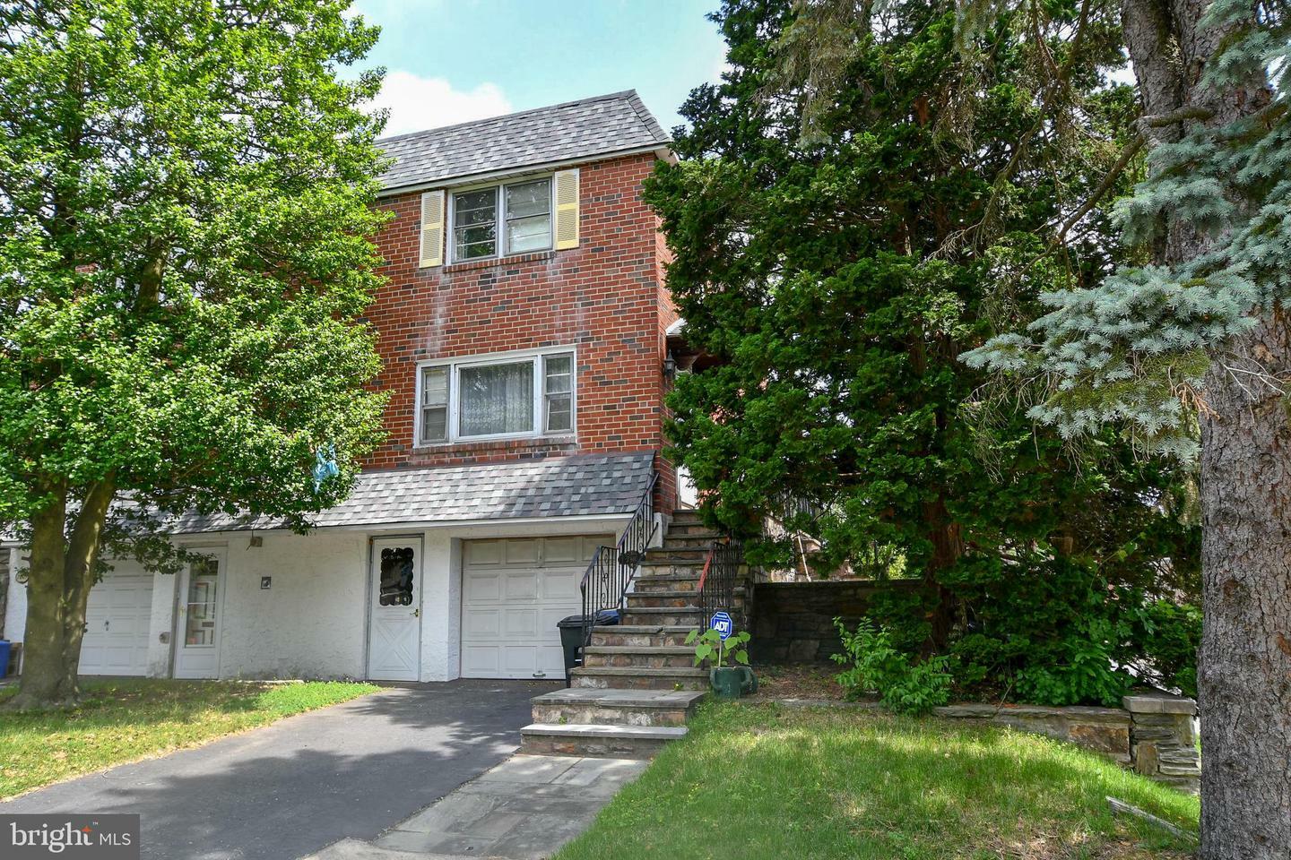 Property Photo:  7801 Roanoke Street  PA 19118 