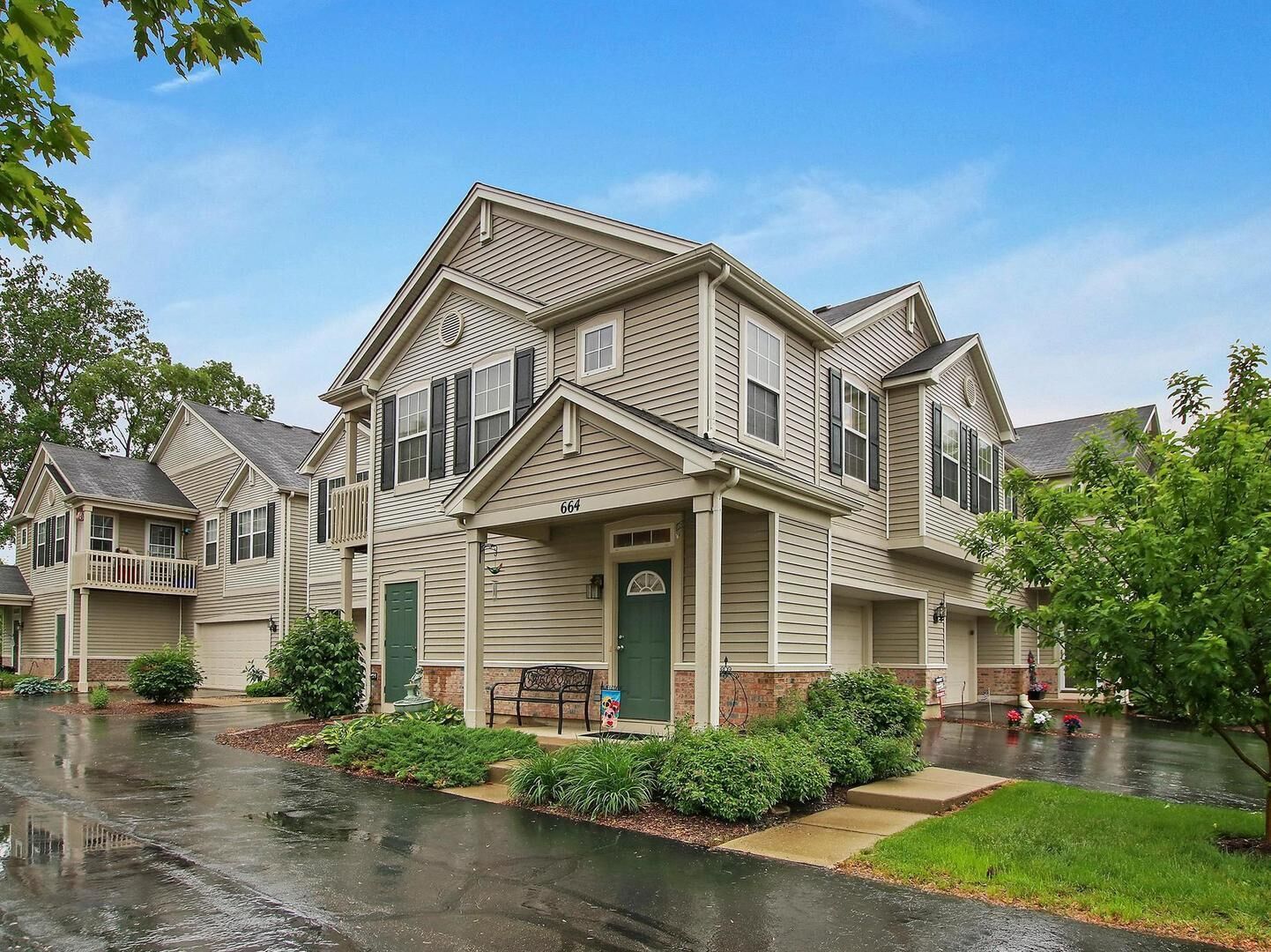 Property Photo:  664 Morris Court 664  IL 60051 