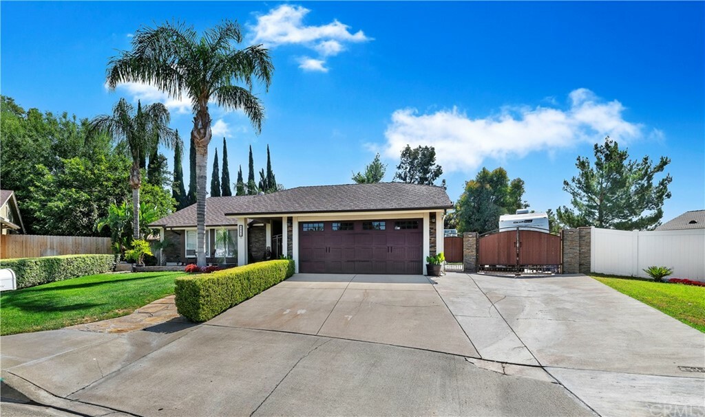 Property Photo:  6049 Laura Lane  CA 92407 