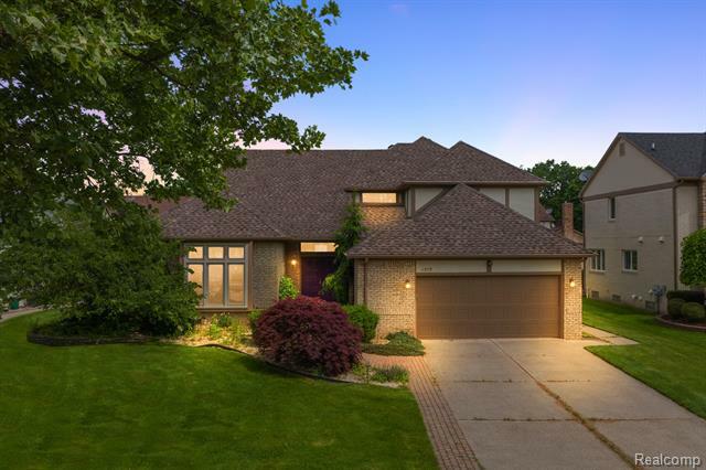 Property Photo:  1579 Merriweather Drive  MI 48085 