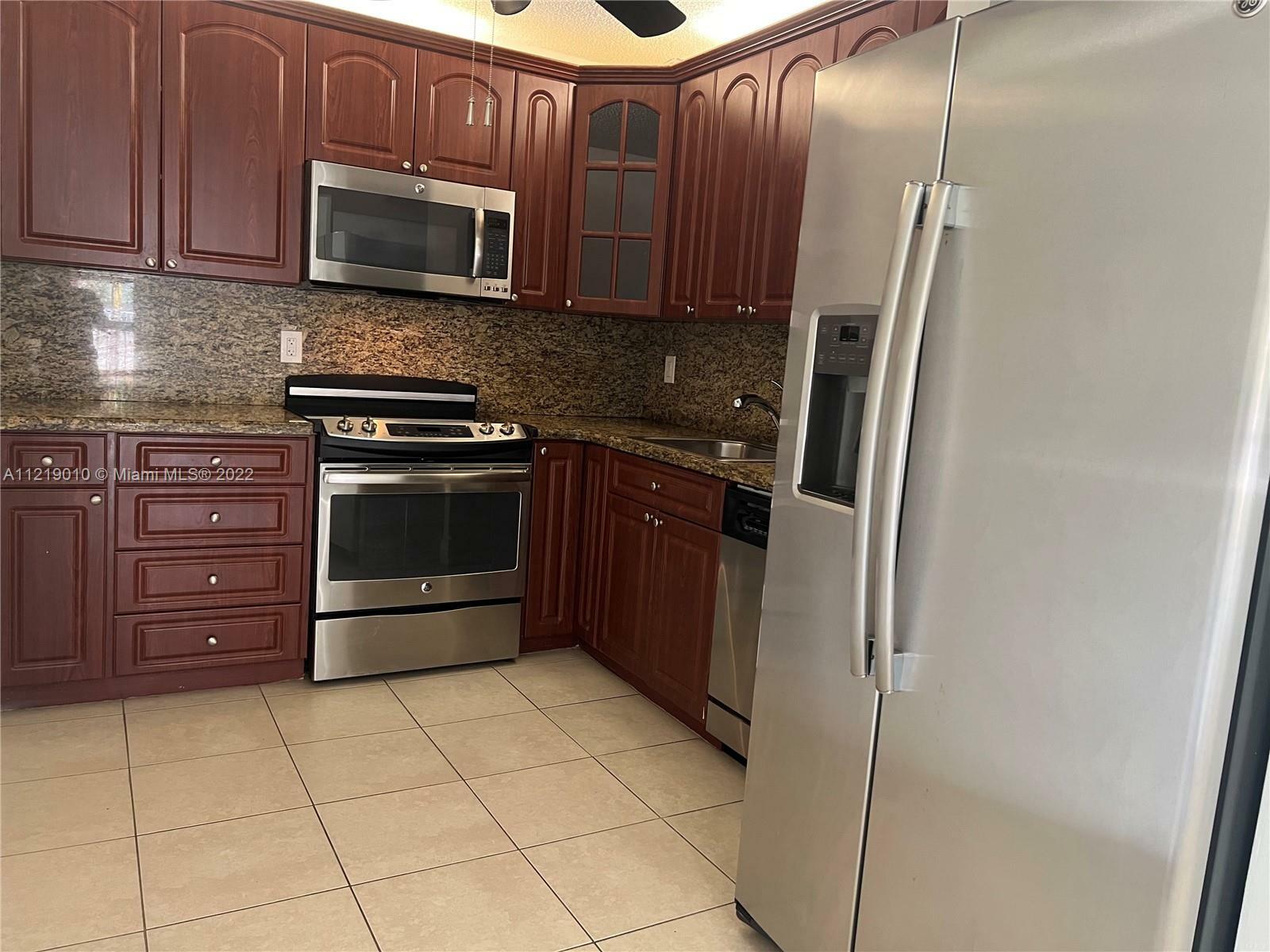 Property Photo: 10752 Royal Palm Blvd 7-4 FL 33065