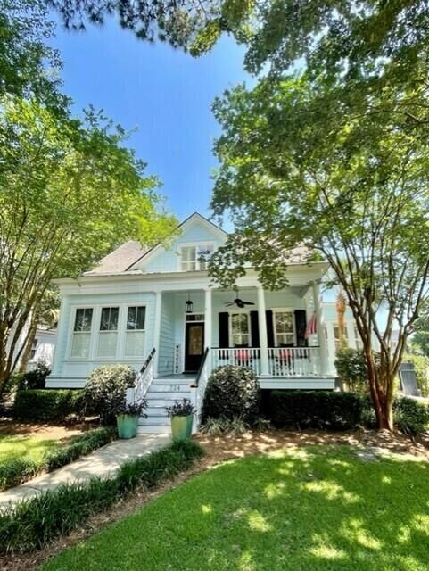 Property Photo:  724 Hibbens Grant Boulevard  SC 29464 