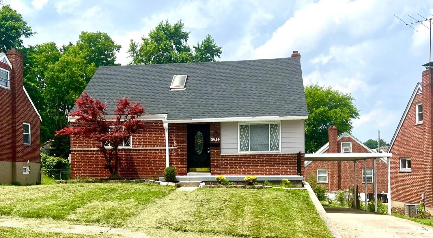 Property Photo:  3544 Locust Ln  OH 45238 