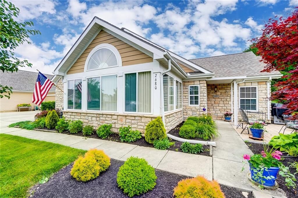 Property Photo: 2680 Prestwick Village Circle OH 45503