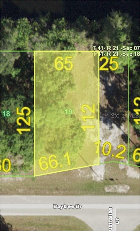 Property Photo: 136 Baytree Drive FL 33947