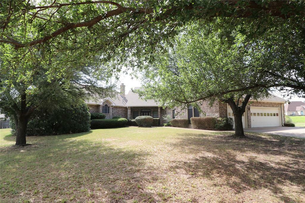 Property Photo:  428 Tanglewood Trail  TX 76401 