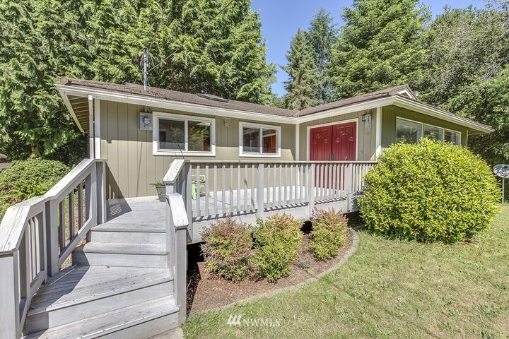 19365 Harris Avenue NE  Suquamish WA 98392 photo