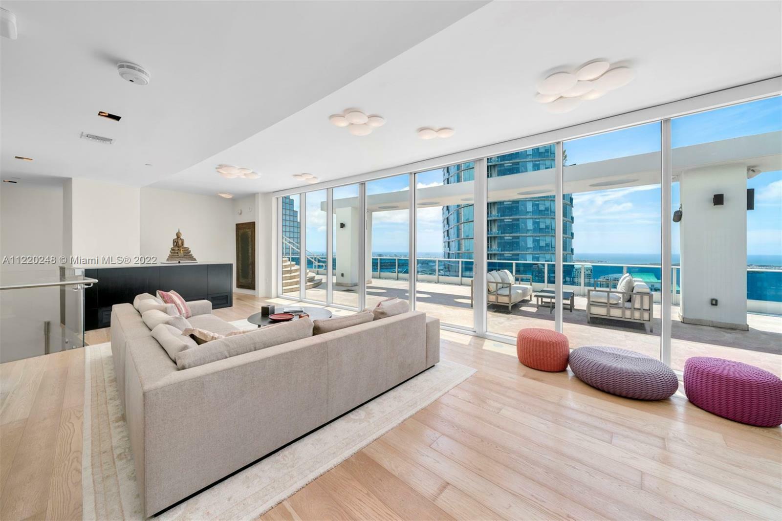 Property Photo: 200 Biscayne Boulevard Way Ph-5401 FL 33131