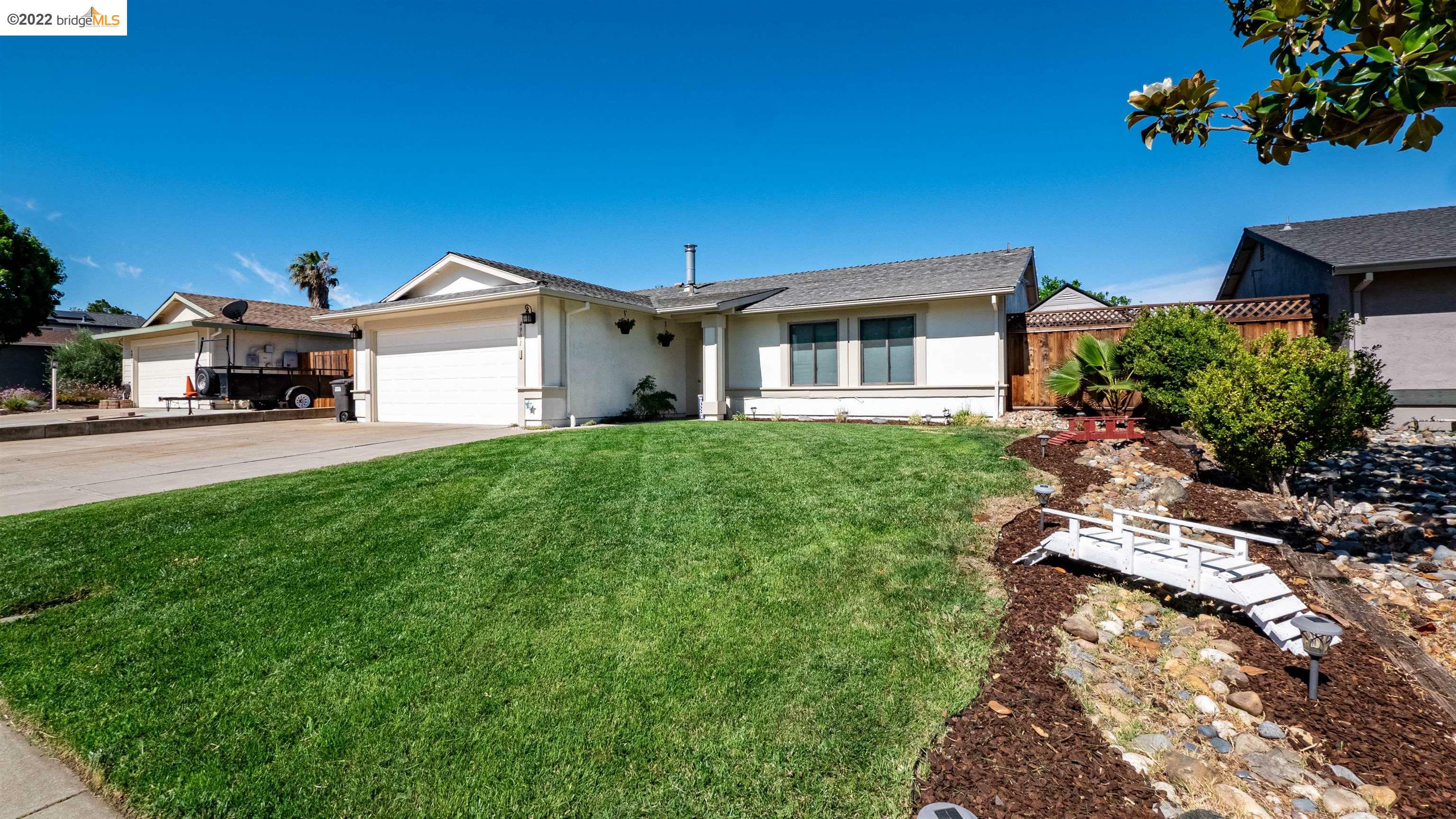 Property Photo: 4901 Dawson Dr CA 94561