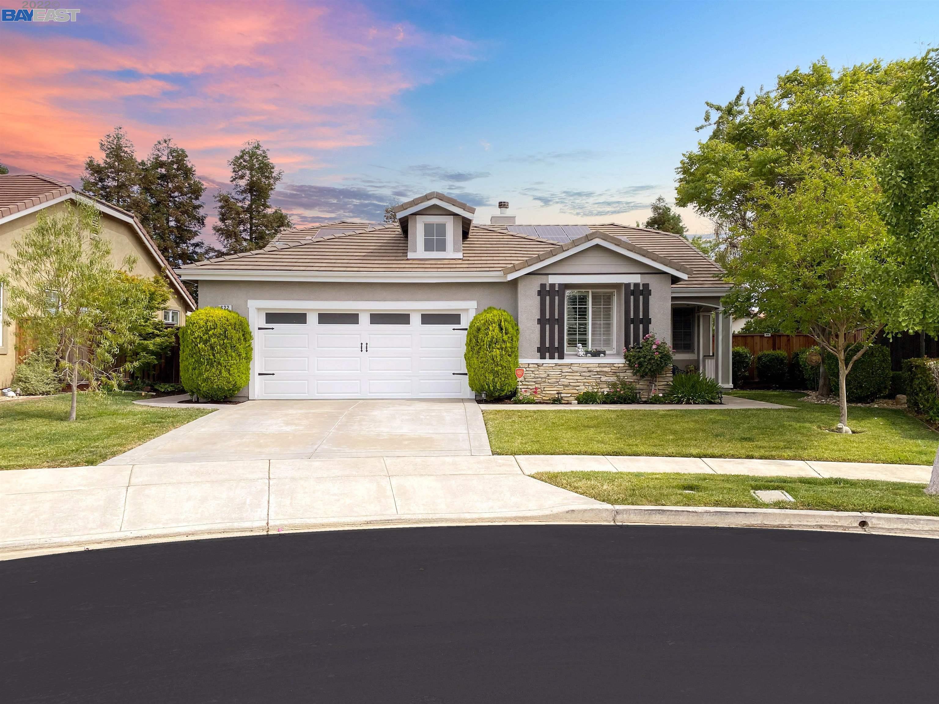 Property Photo: 622 Turnhouse Court CA 94513