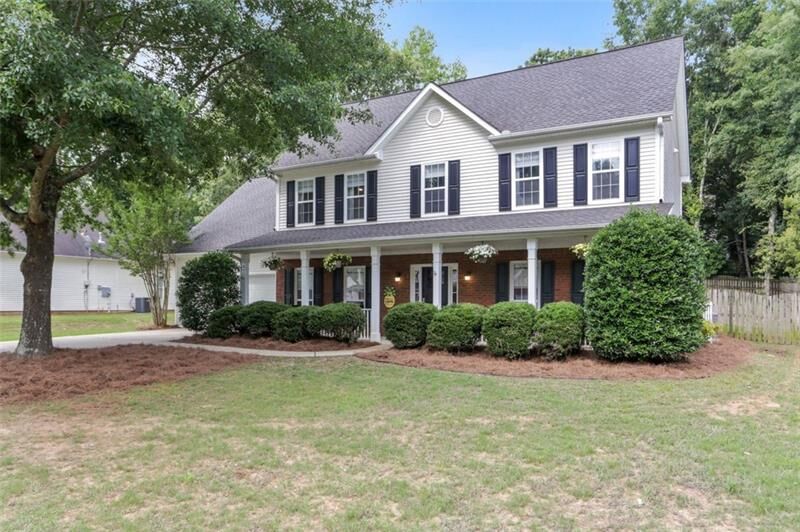 Property Photo:  1566 Vine Leaf Drive  GA 30127 