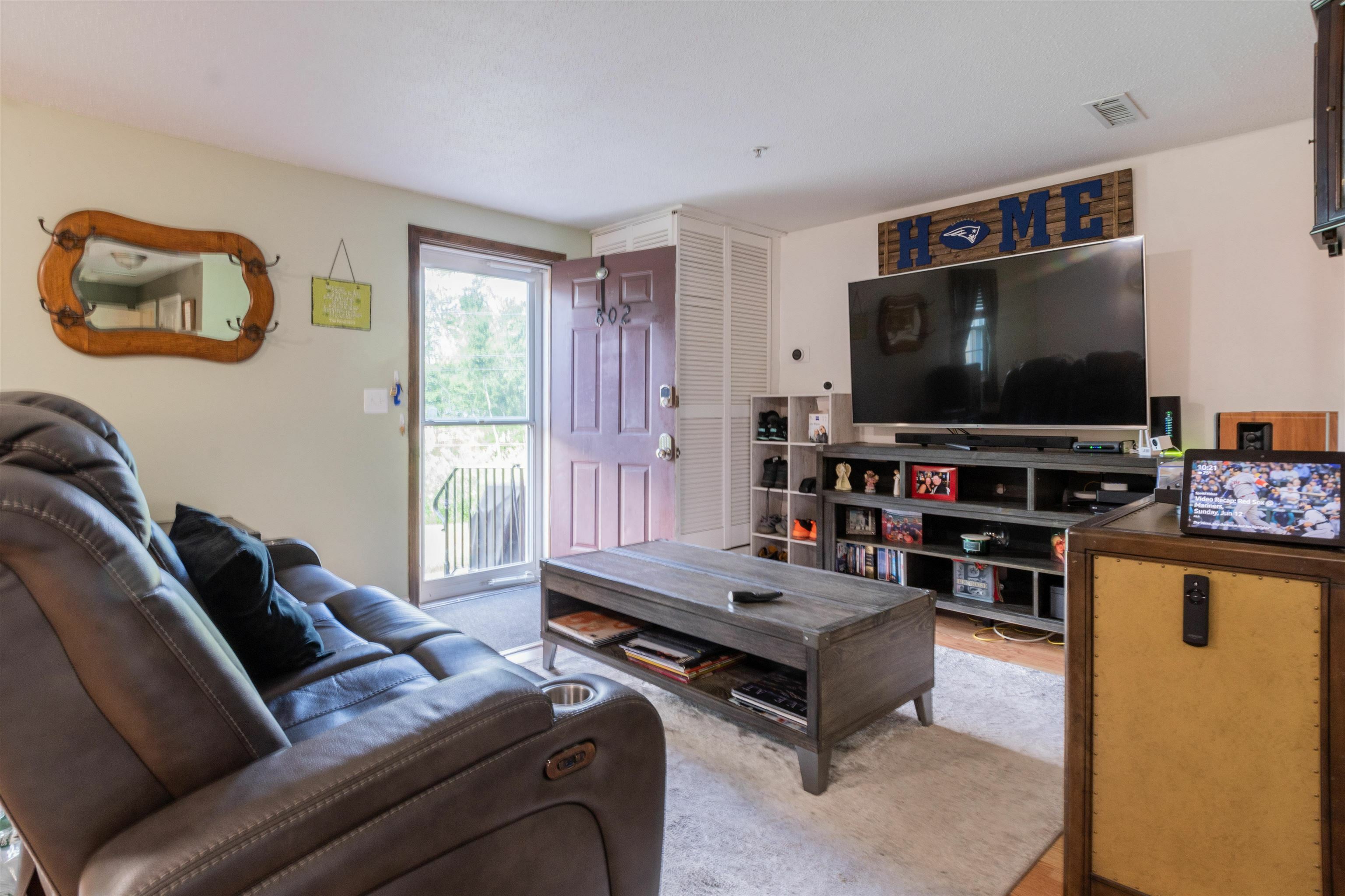 Property Photo:  802 Elmwood Drive  NH 03051 