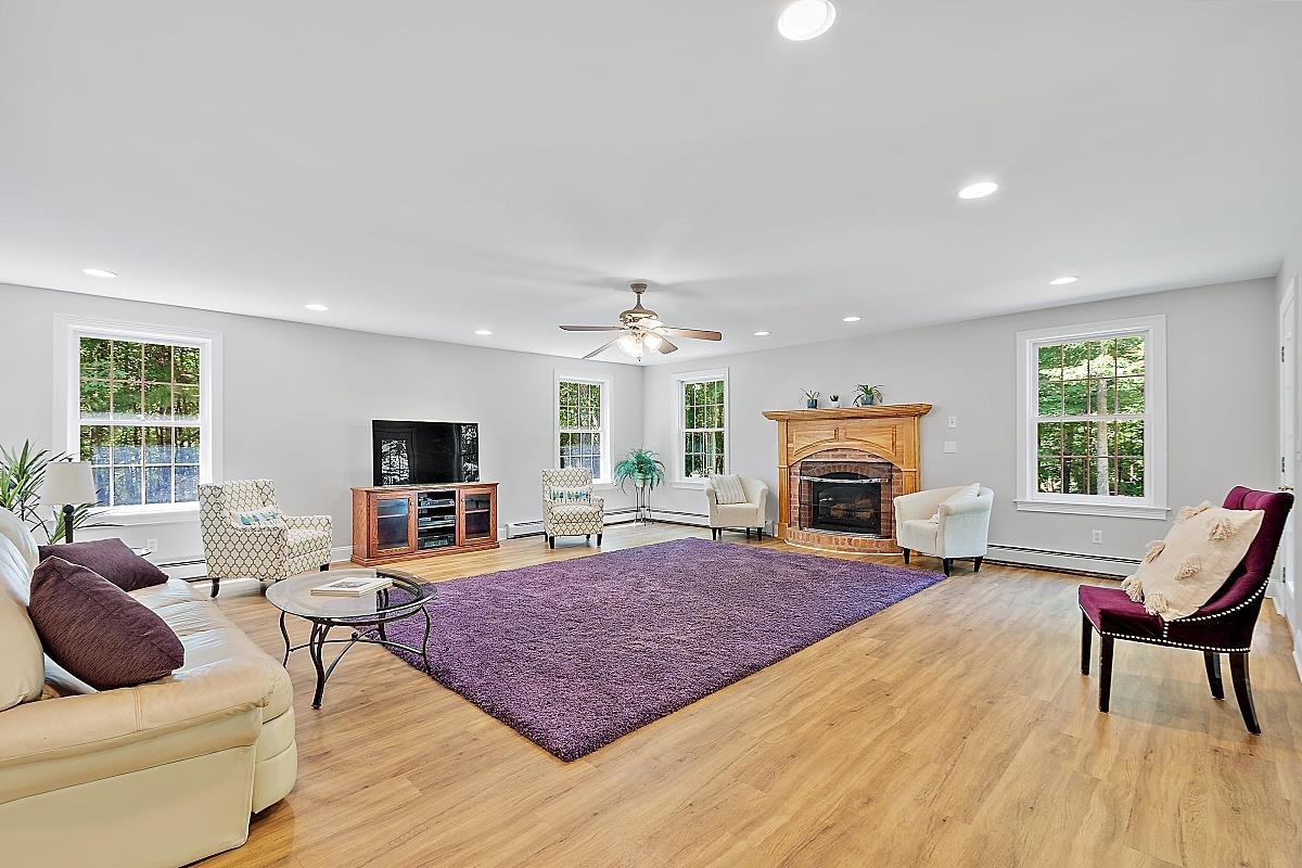 Property Photo: 25 Winterberry Lane NH 03862