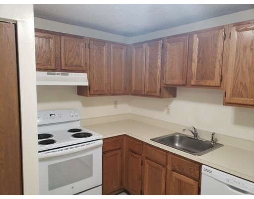 Property Photo: 135 Union Street 38 MA 01453