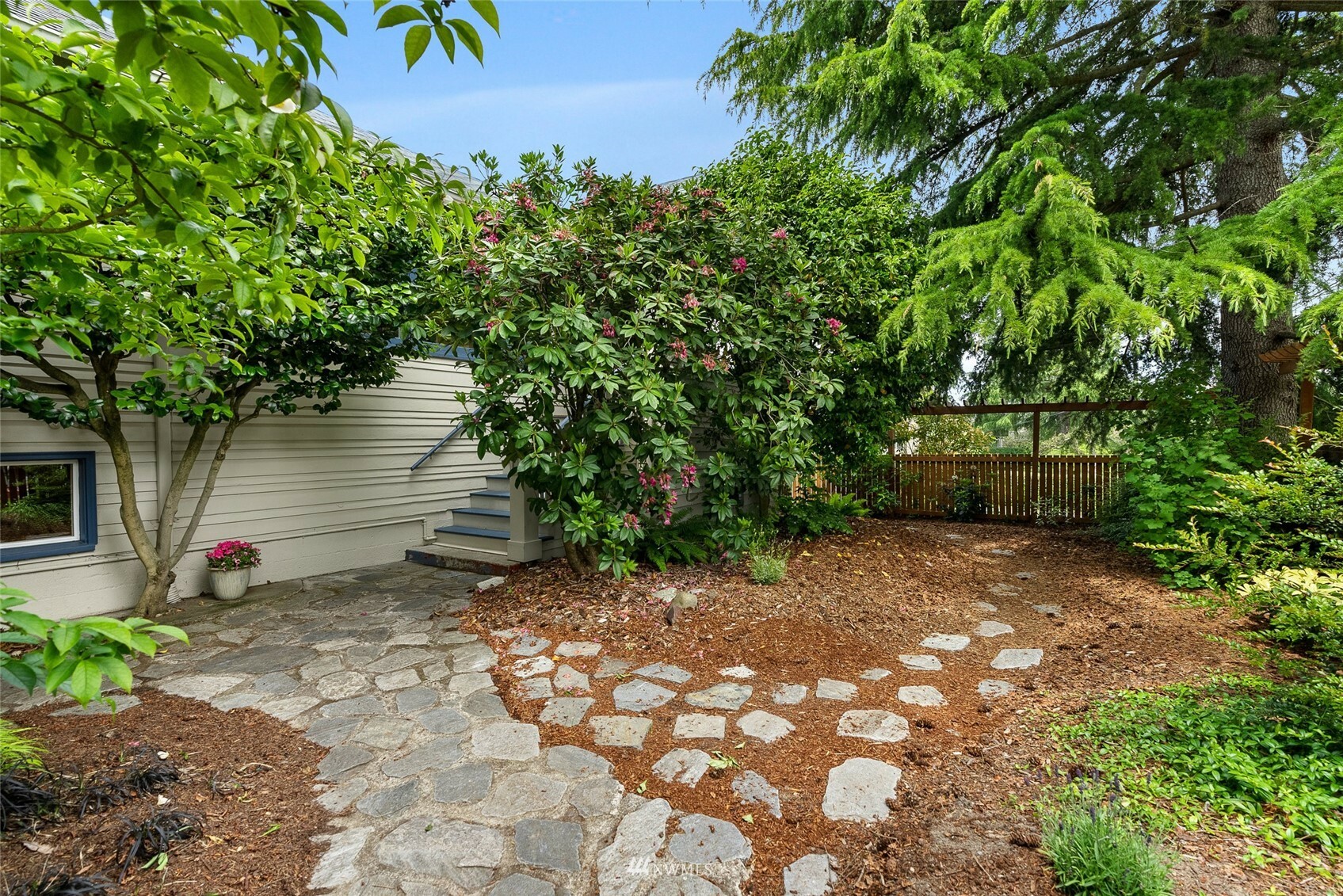 Property Photo: 7937 9th Avenue SW WA 98106