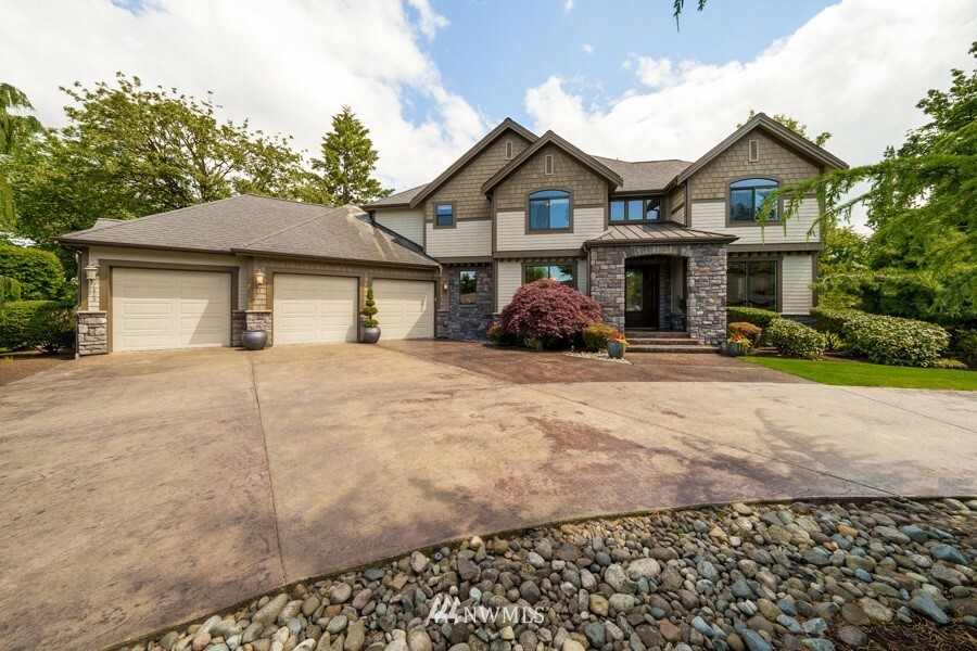 Property Photo:  7805 63rd Avenue E  WA 98371 