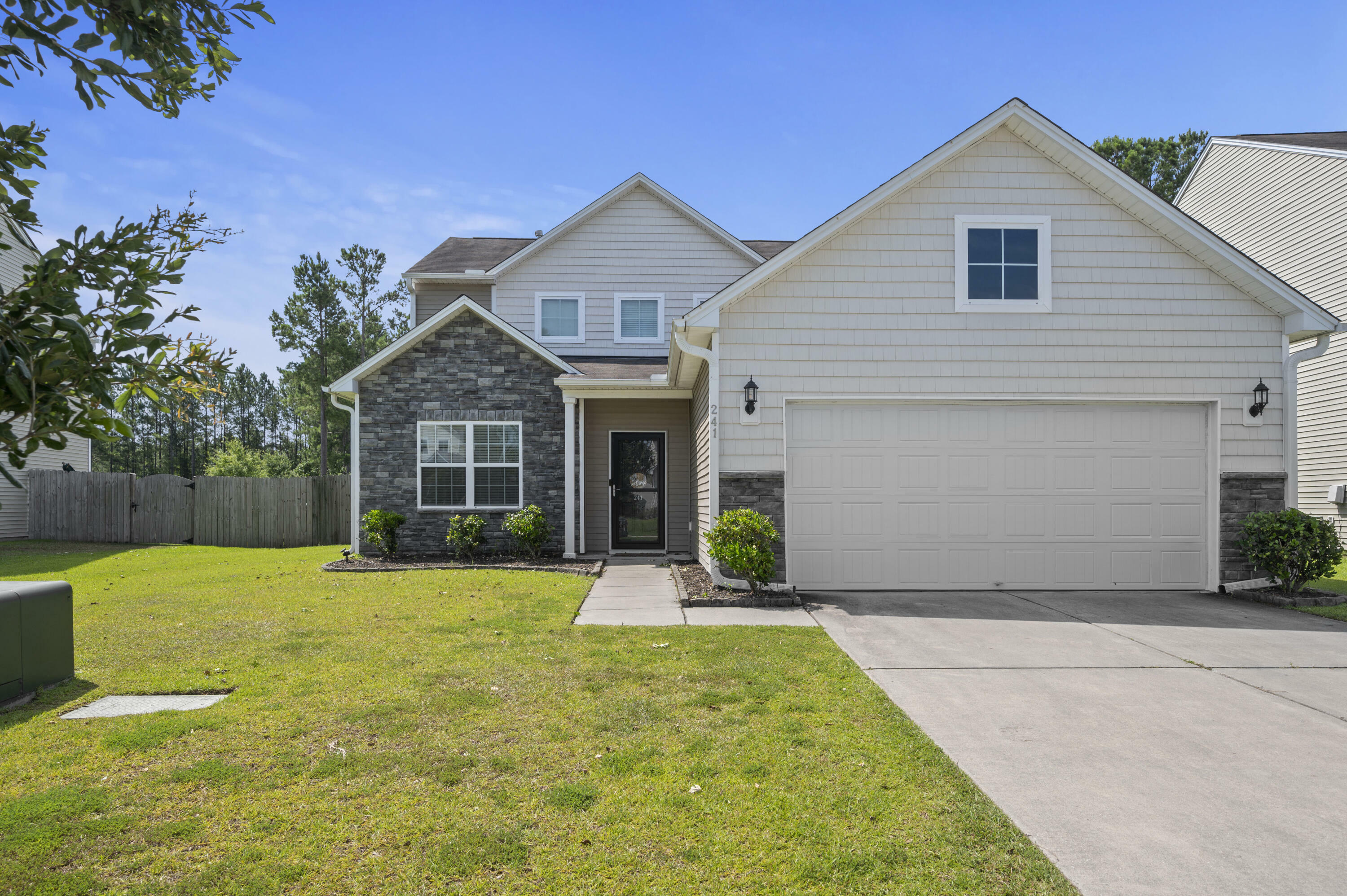 Property Photo:  241 Decatur Drive  SC 29486 