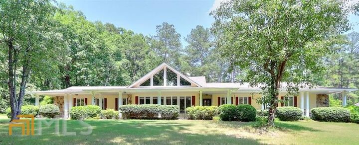 3680 Laurel Lane NE  Conyers GA 30012 photo