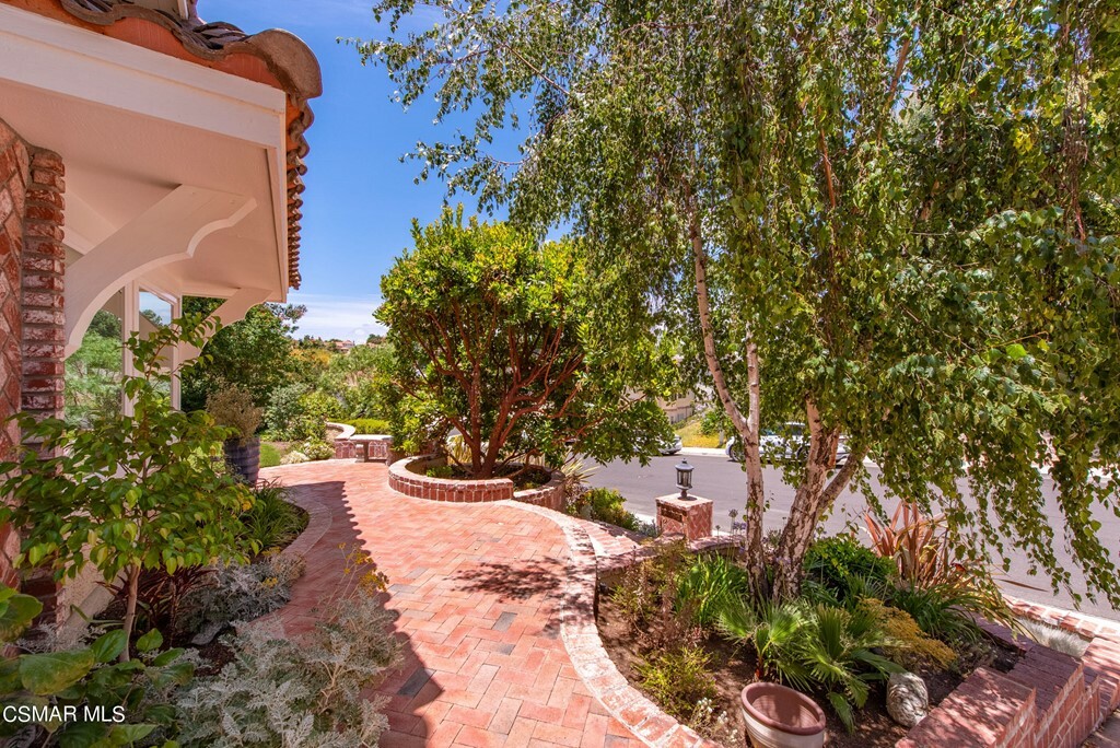 Property Photo:  3178 Rikkard Drive  CA 91362 