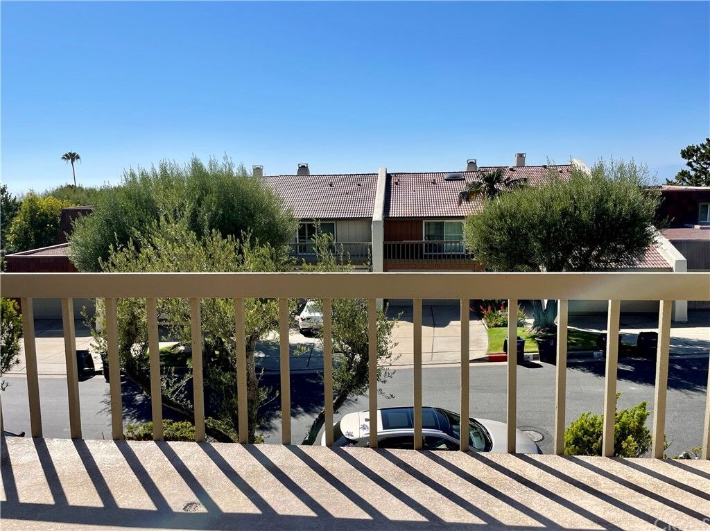 Property Photo:  21 Cresta Verde Drive  CA 90274 
