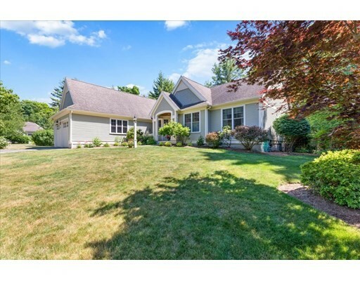 Property Photo: 16 Bridlefield Ln MA 02052