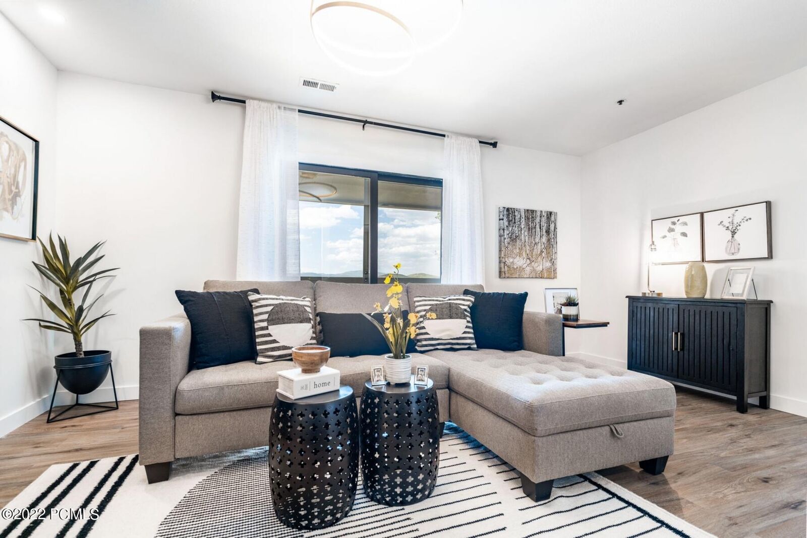 Property Photo: 1710 Upper Ironhorse Loop A-6 UT 84060