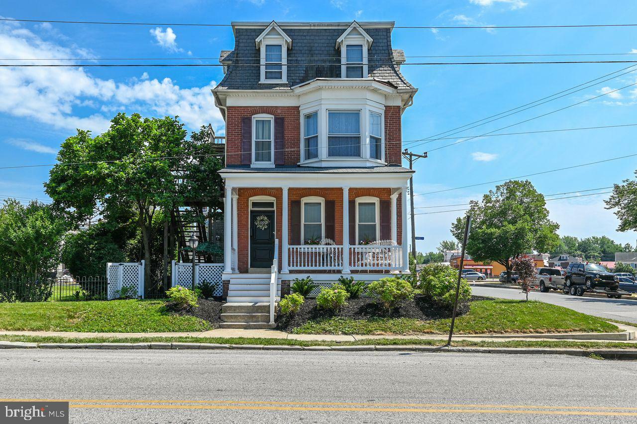 Property Photo:  1100 E Prospect Street  PA 17403 