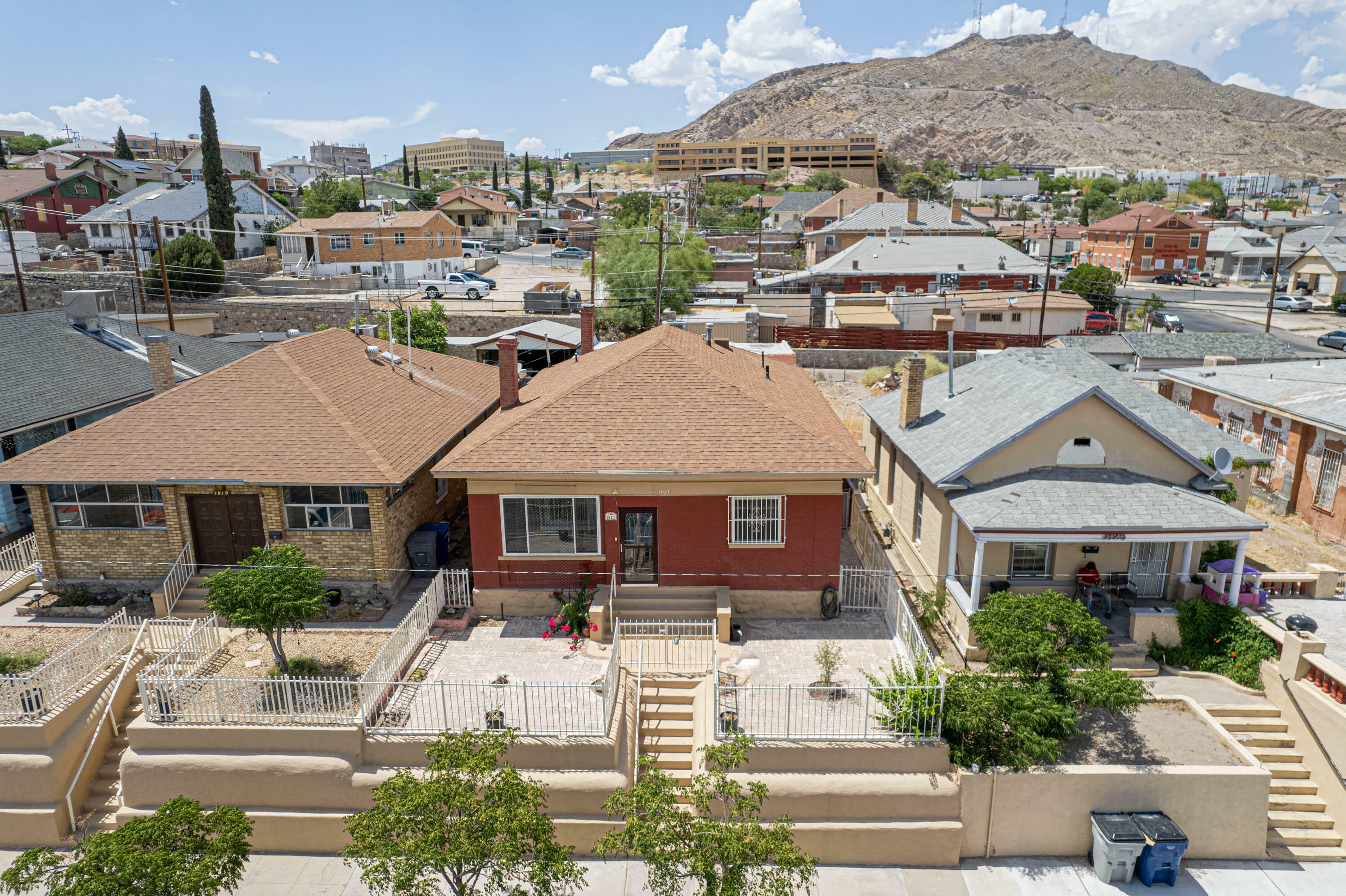 Property Photo: 1821 E Rio Grande Avenue TX 79902