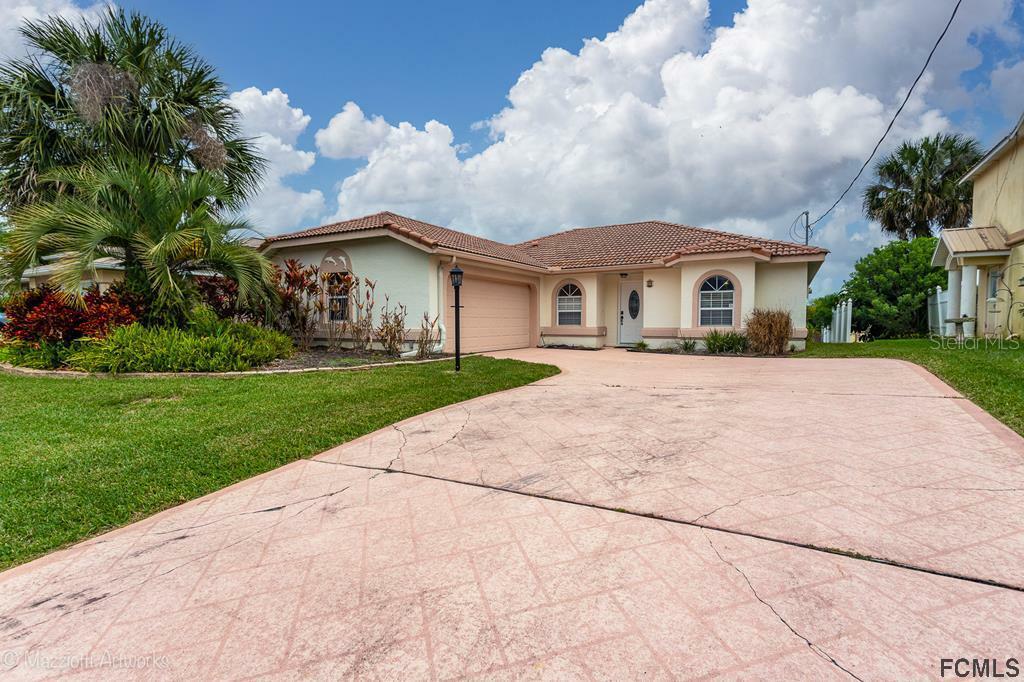 Property Photo:  7 Cute Court  FL 32137 