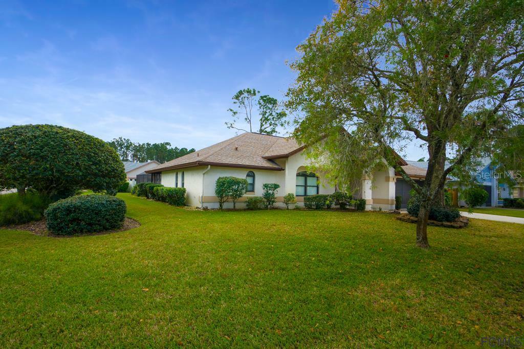 Property Photo: 1 Washton Place FL 32164
