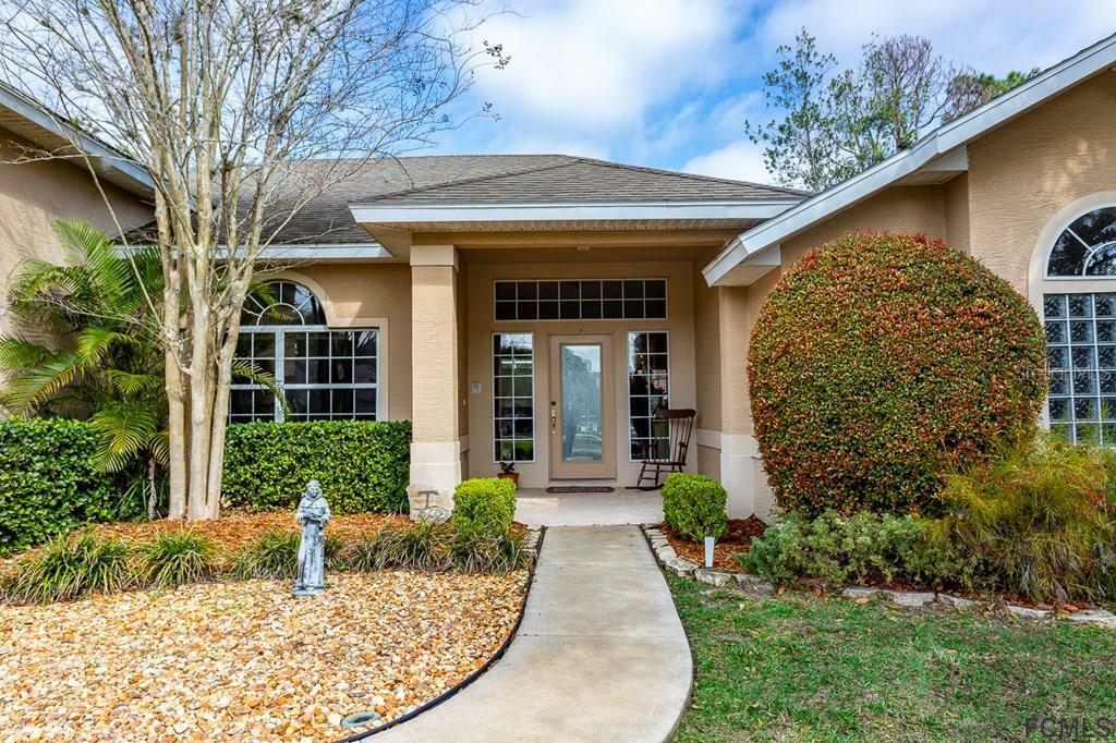 Property Photo: 314 Westhampton Drive FL 32164