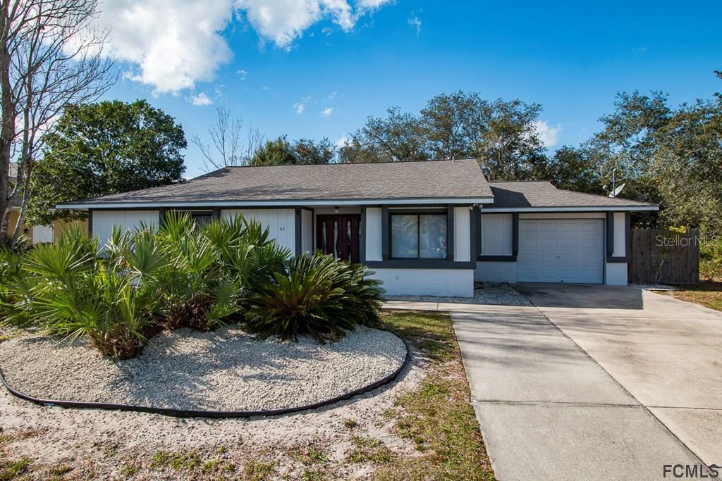 Property Photo:  43 Frontier Drive  FL 32137 