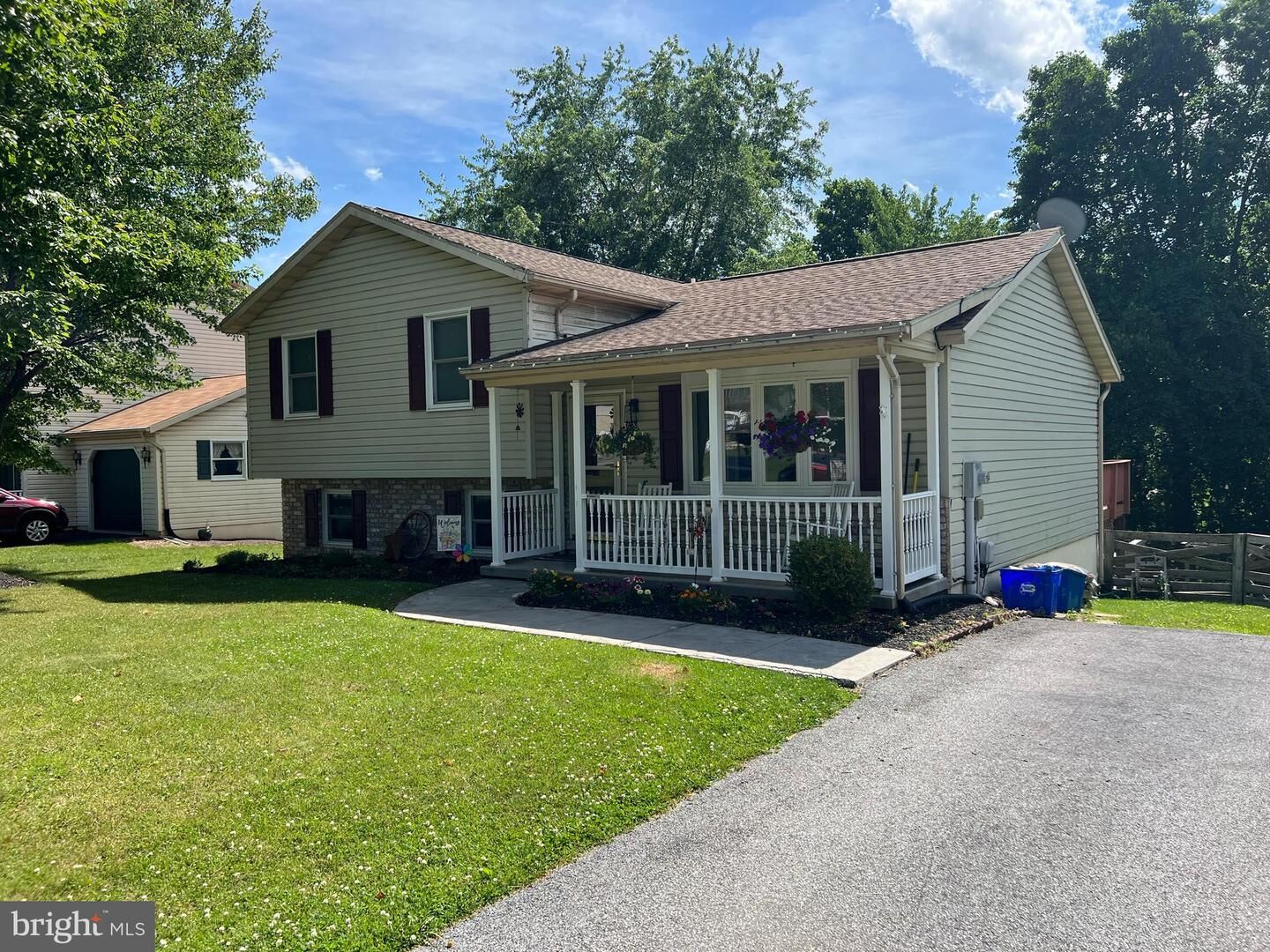 Property Photo: 85 Gardenia Drive PA 17331