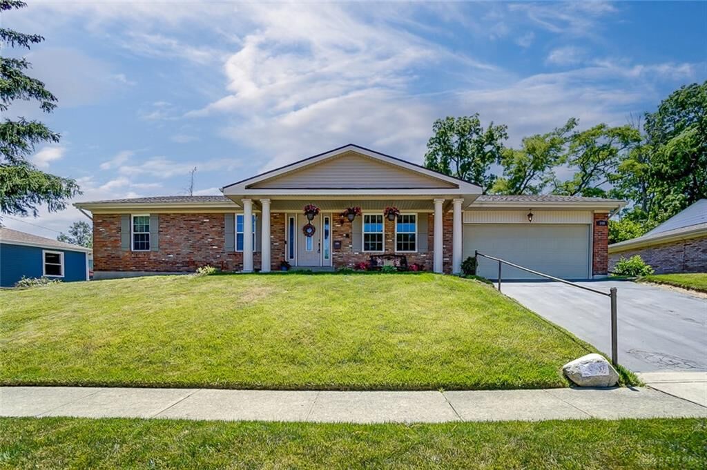 Property Photo: 340 Allanhurst Avenue OH 45377