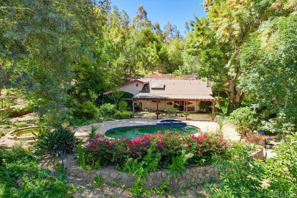 Property Photo:  29560 Lilac Rd  CA 92082 