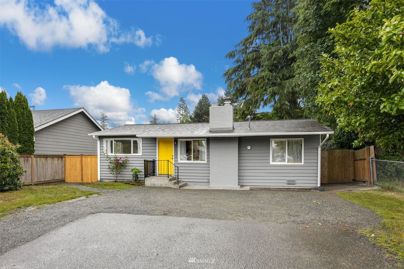 Property Photo:  27043 16th Avenue S  WA 98198 