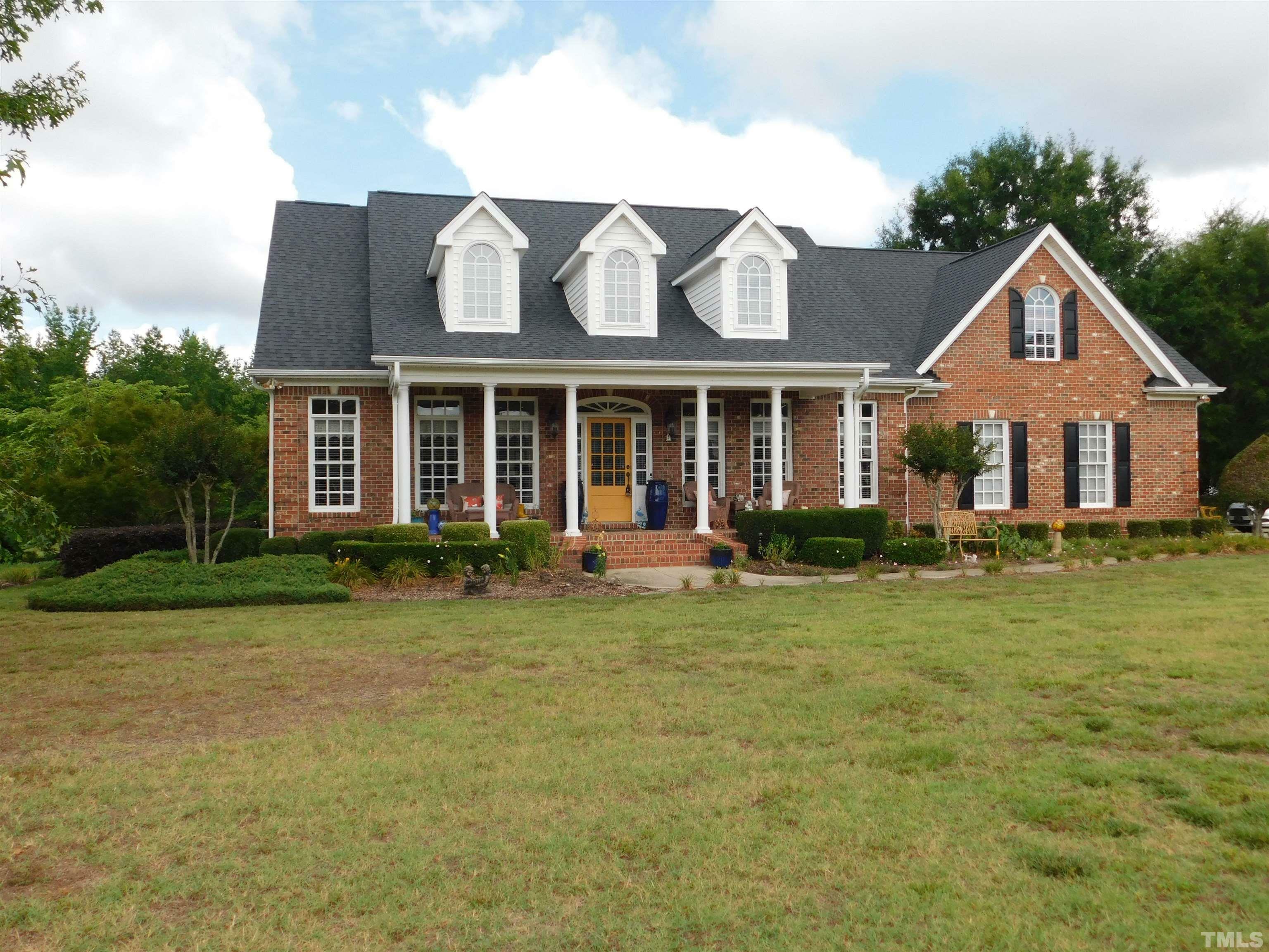 Property Photo:  2608 Stonewalk Court  NC 27597 