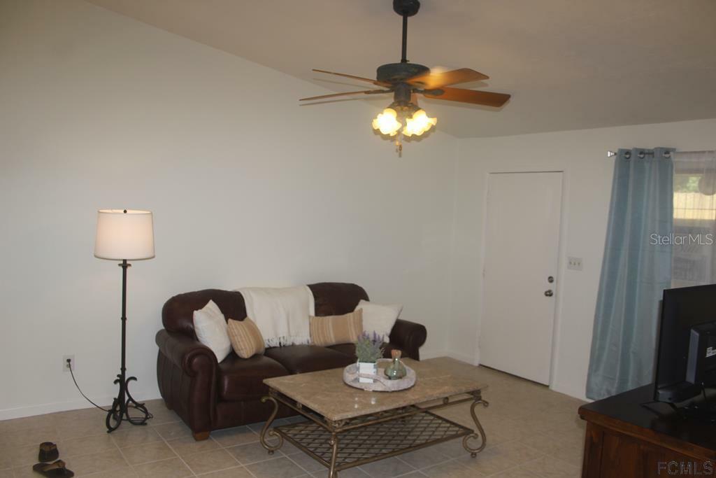 Property Photo:  6716 SW 46th Avenue  FL 32608 