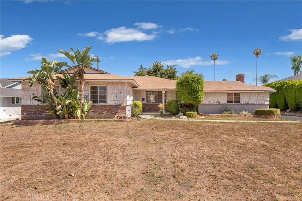 Property Photo:  1723 E Portner Street  CA 91791 