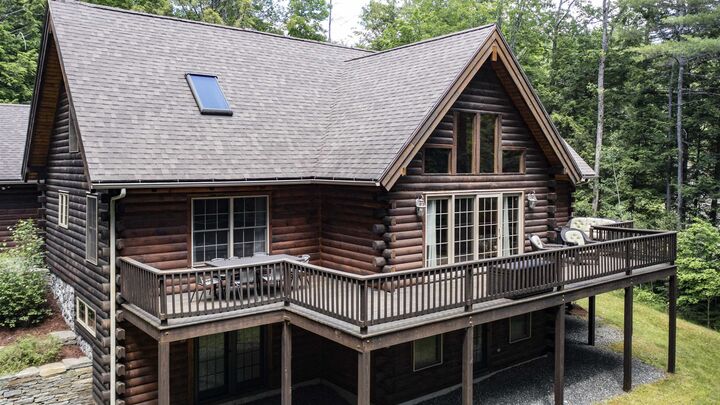 Property Photo: 14 Hartness Way VT 05059