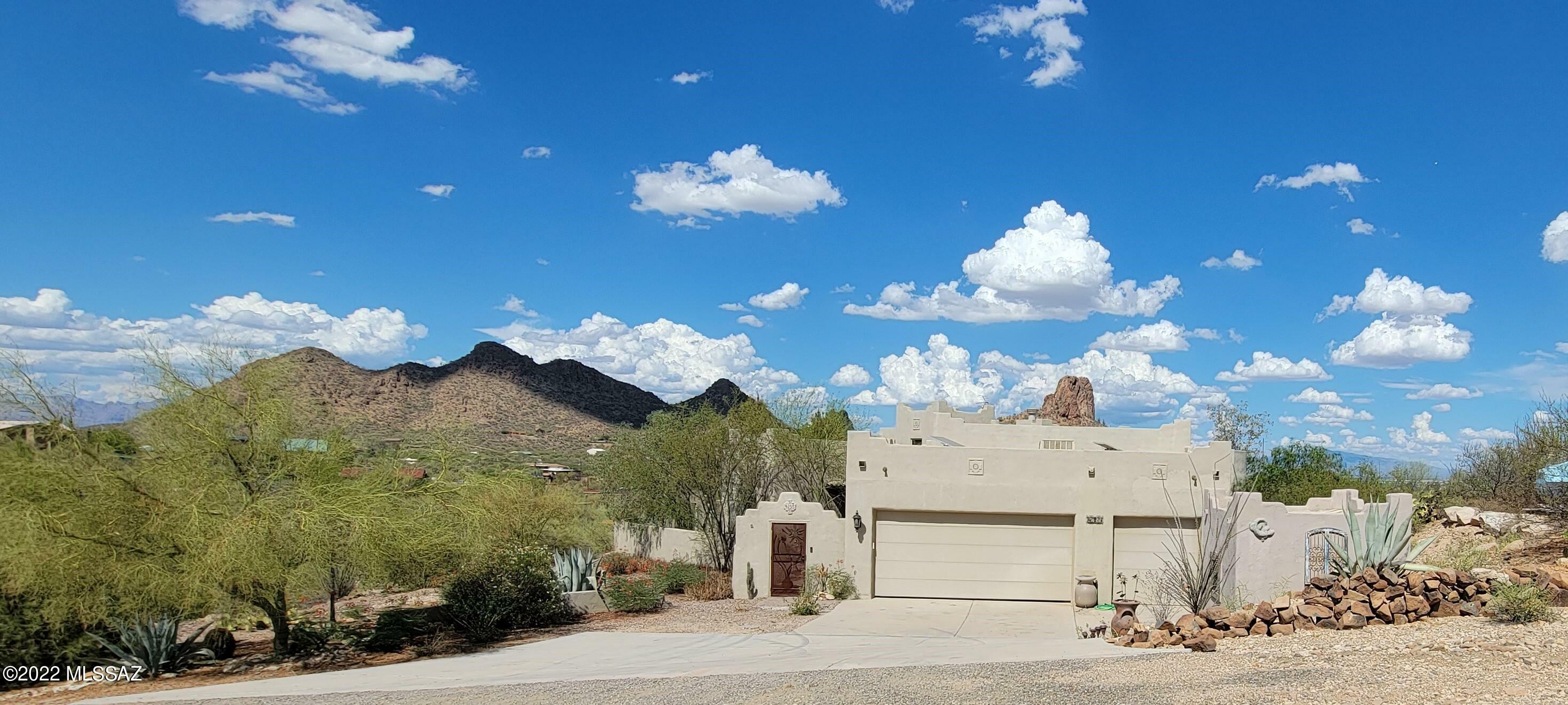 Property Photo:  4255 W Milton Road  AZ 85746 