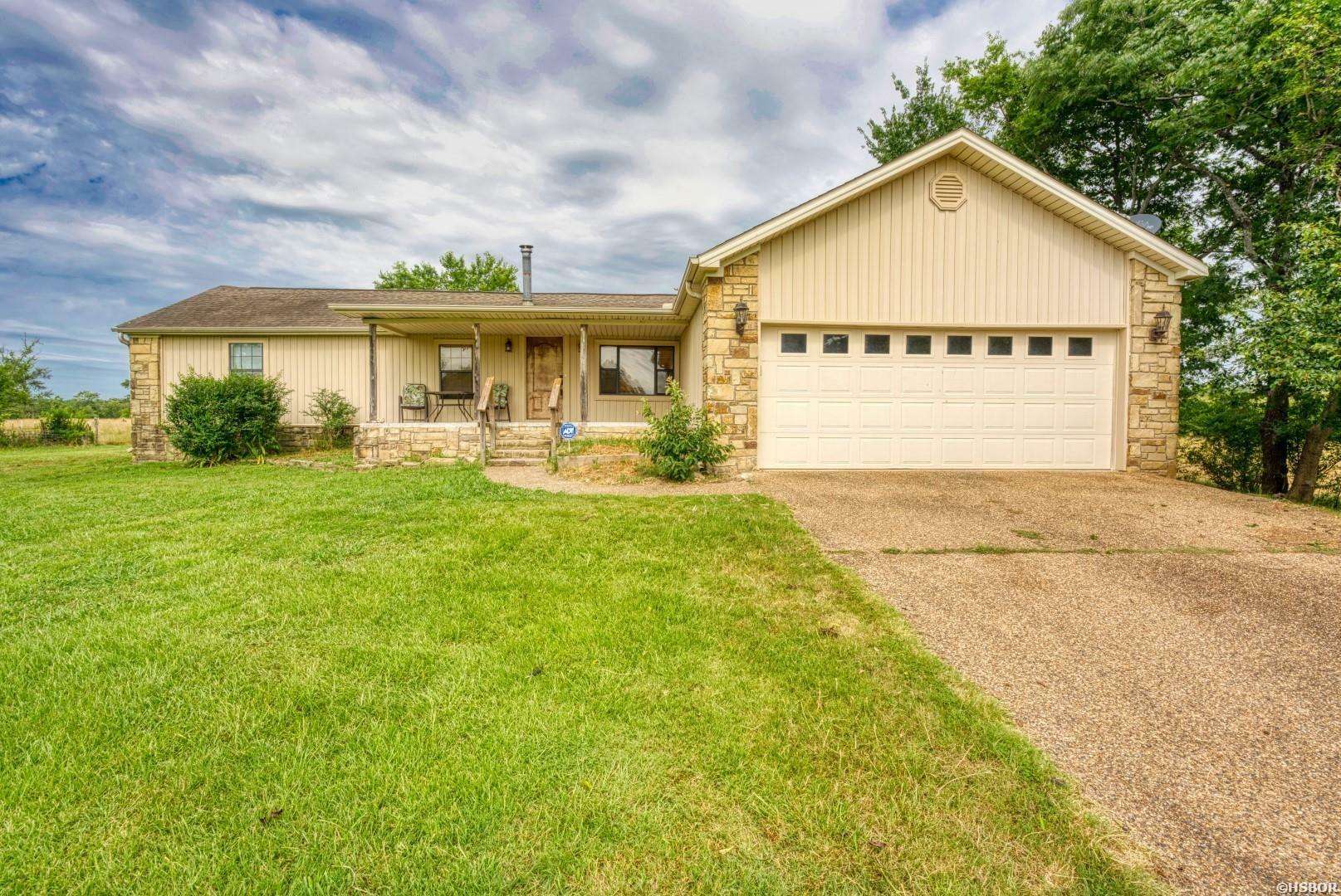 Property Photo: 1735 Hamilton Dairy Road AR 71909