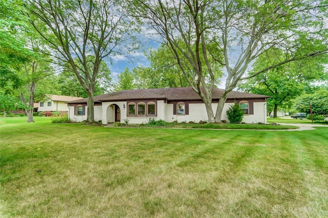 Property Photo:  1355 Seminary View Drive  OH 45458