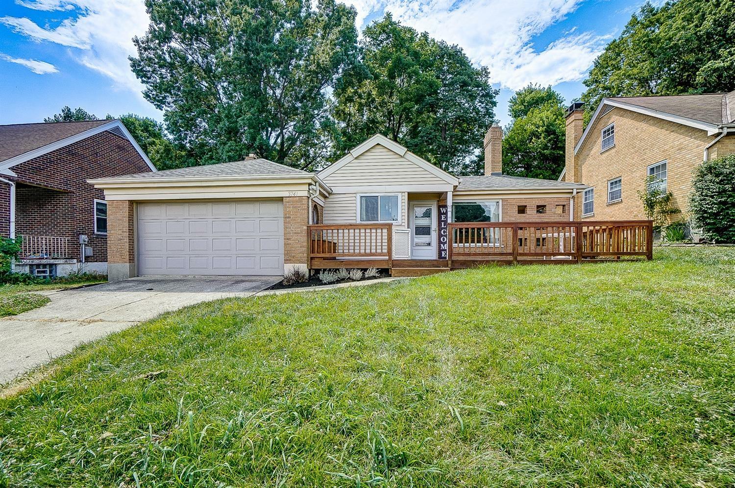 Property Photo: 3741 Wilmar Dr OH 45211