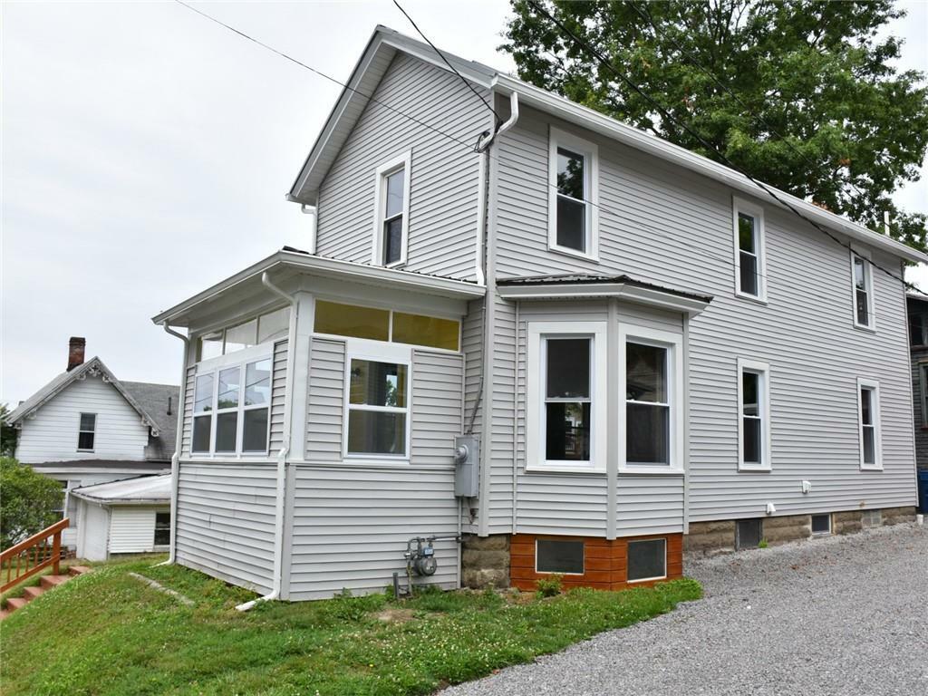 Property Photo:  301 W College Street  PA 16335 