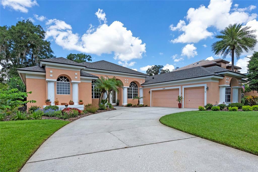 Property Photo:  1210 Lexington Parkway  FL 32712 