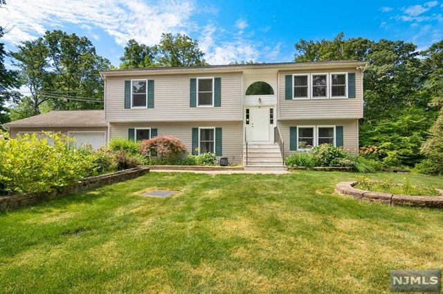 Property Photo:  15 Belcher Avenue  NJ 07480 