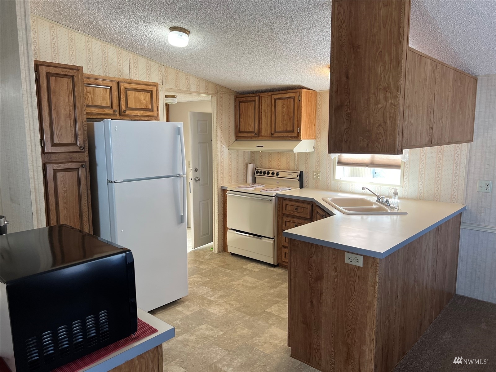 Property Photo: 10102 192nd Street Ct E 64 WA 98338
