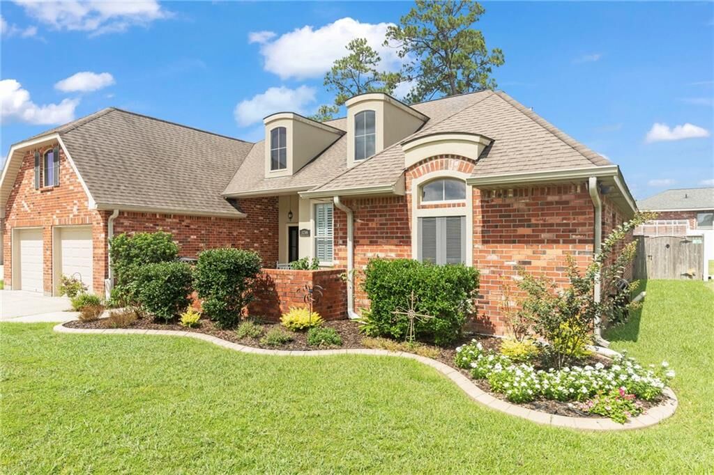 Property Photo:  338 Brighton Lane  LA 70458 